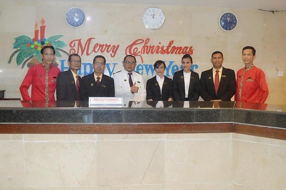 Hotel Mariat Sorong Exterior foto