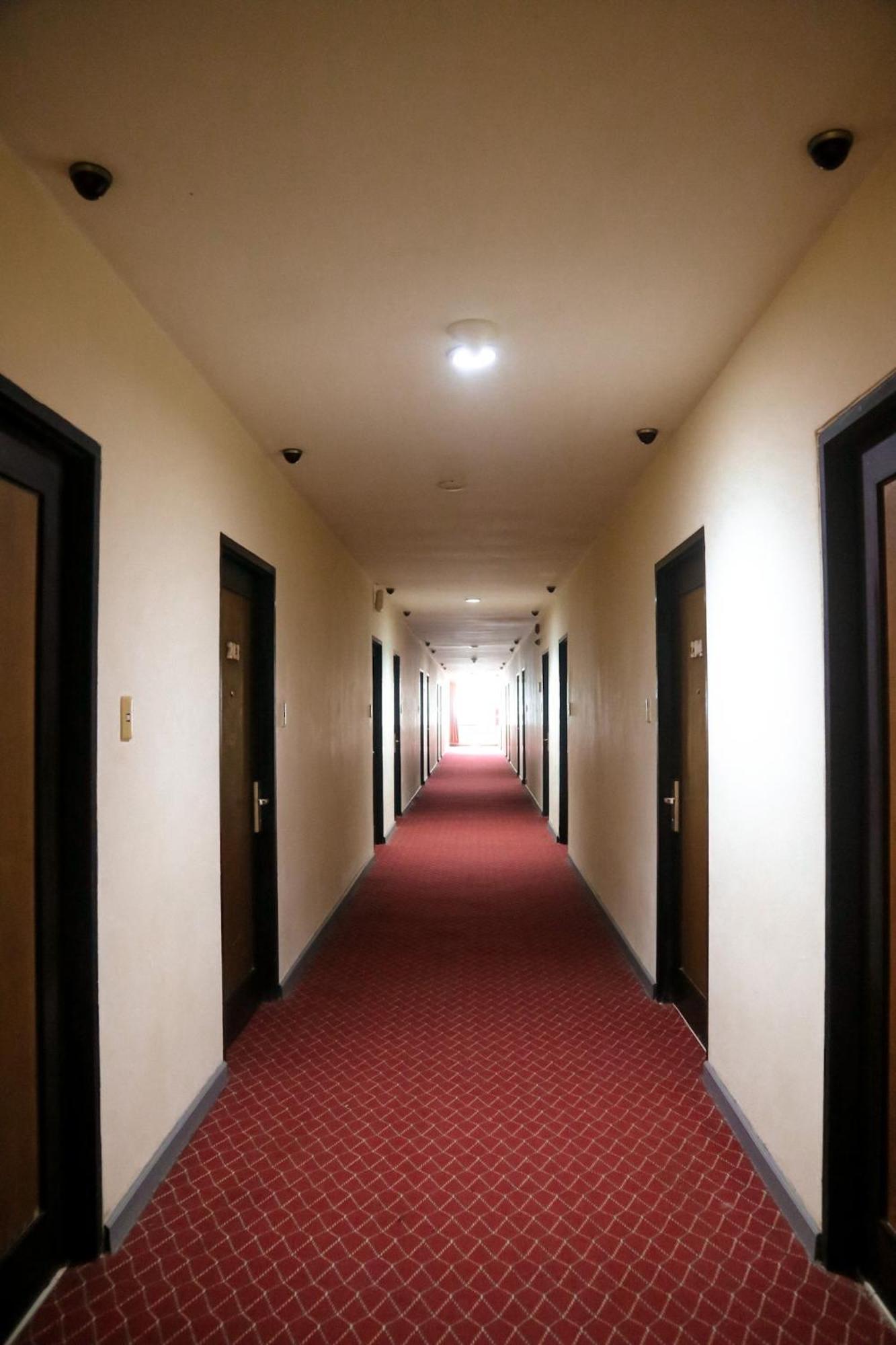 Hotel Mariat Sorong Exterior foto